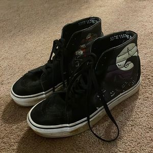 Women’s size 8 Nightmare before christmas high top vans